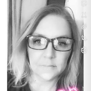 Meet your Posher, Stacy